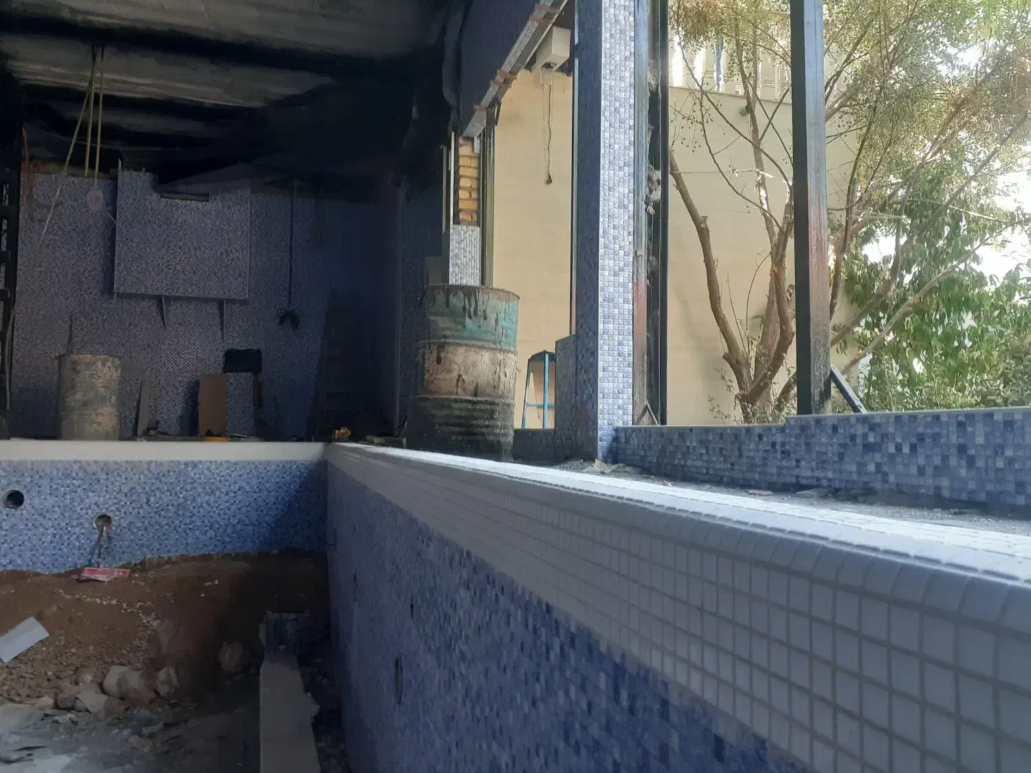 شاگرد کاشیکار|استخدام معماری، عمران و ساختمانی|مشهد, حسینآباد|دیوار