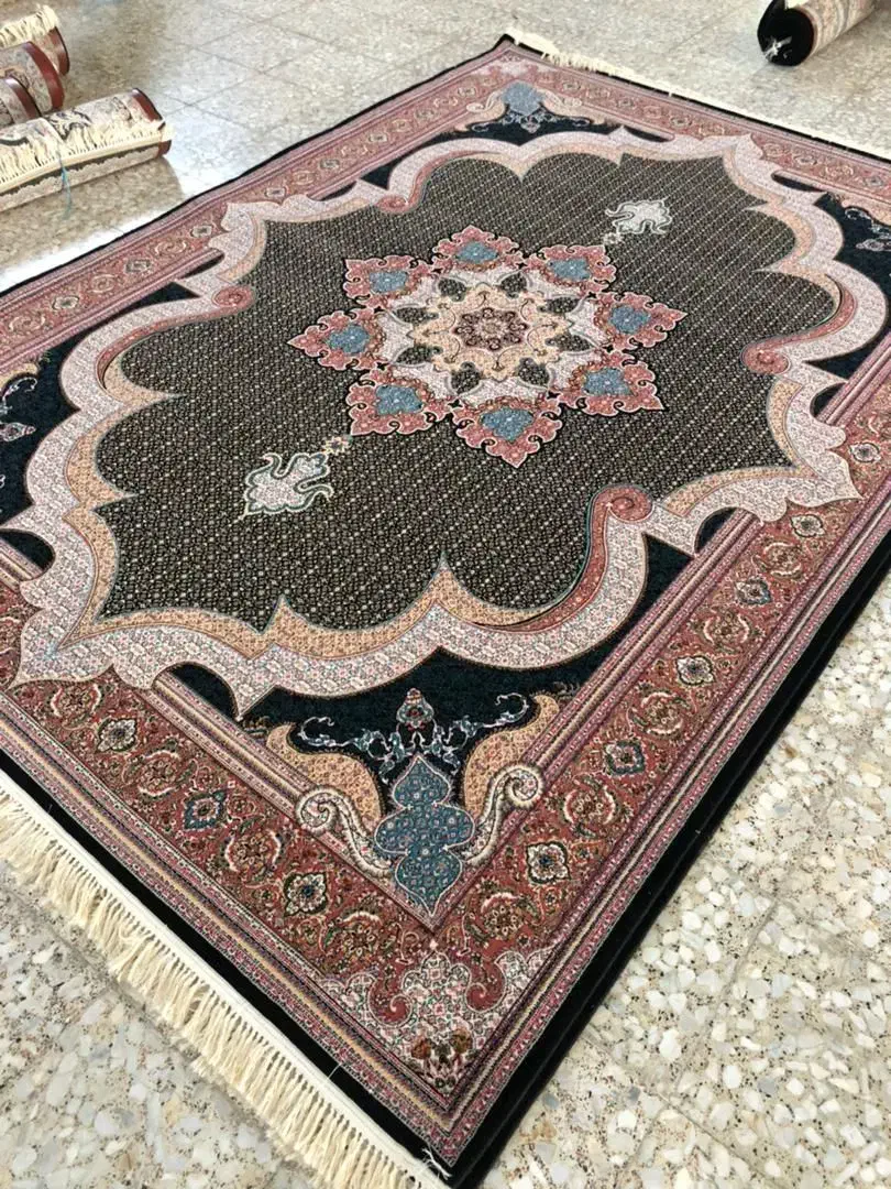 فرش ماشینی ریزماهی مارال ۶ متری سرمهای خوی|فرش|خوی, |دیوار