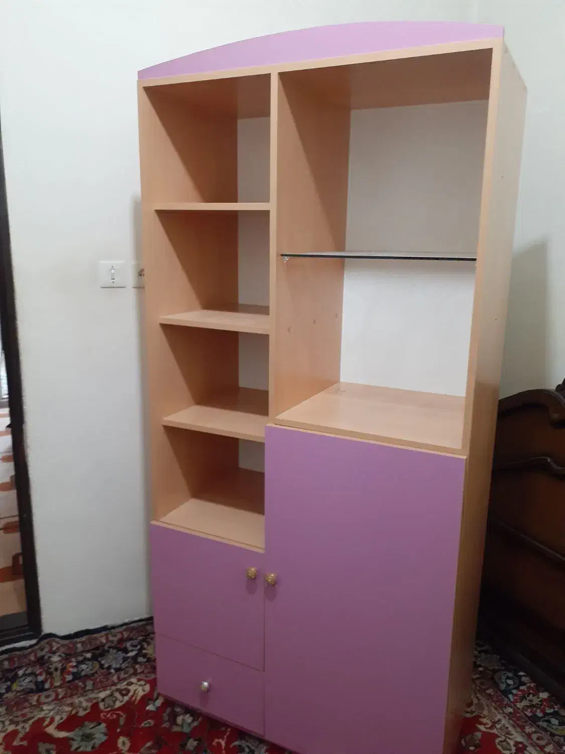 کمد|جاکفشی، کمد، دراور|میانه, |دیوار