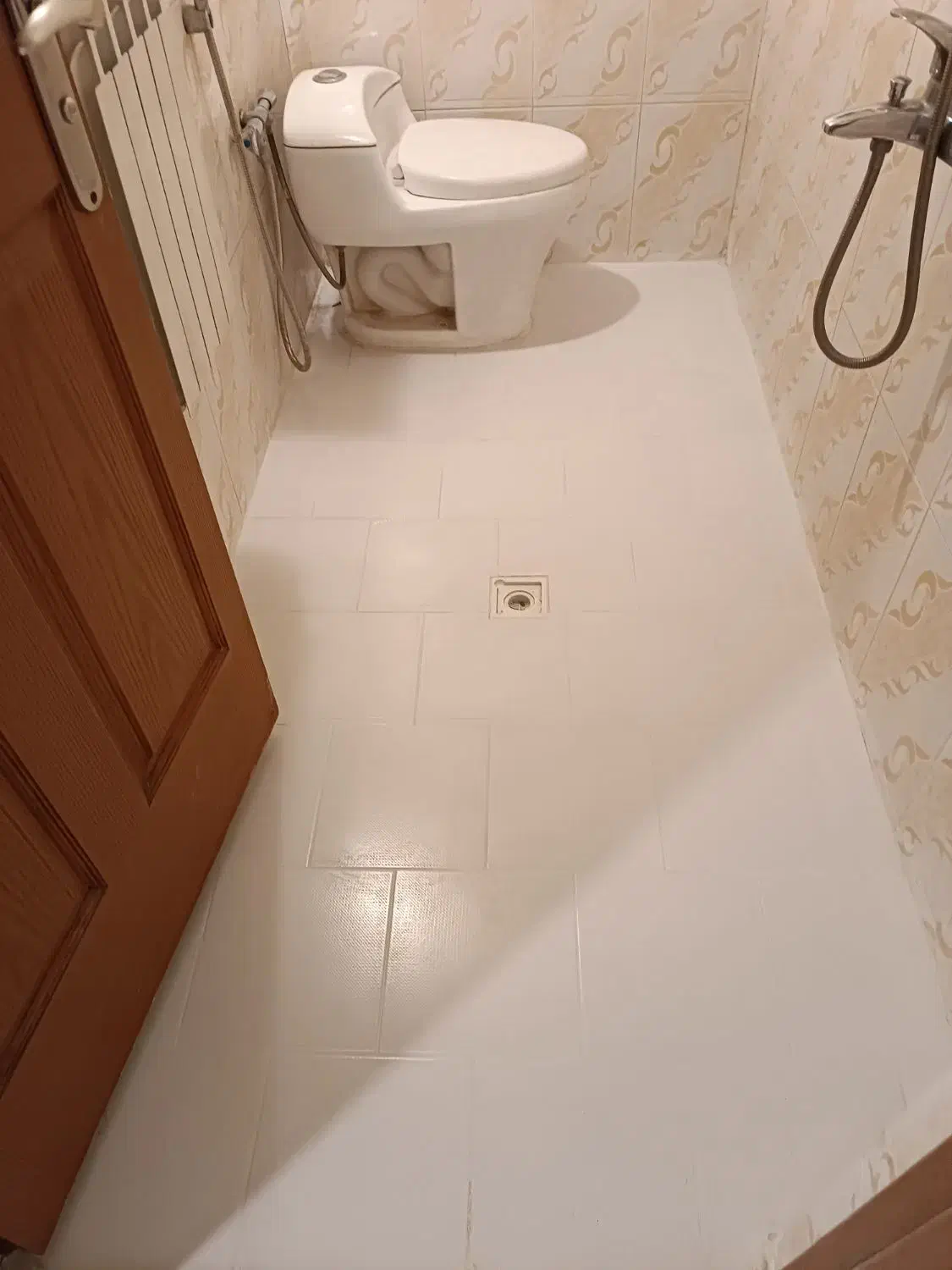 بند کشی حمام سرویس جلوگیری از نم ورطوبت آب بندی|خدمات پیشه و مهارت|ارومیه, |دیوار