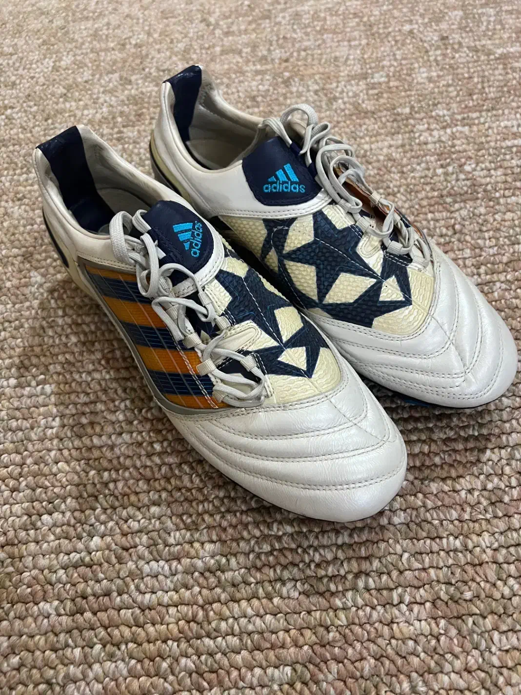 کفش فوتبال اورجینال آدیداس|تجهیزات ورزشی|جویبار, |دیوار