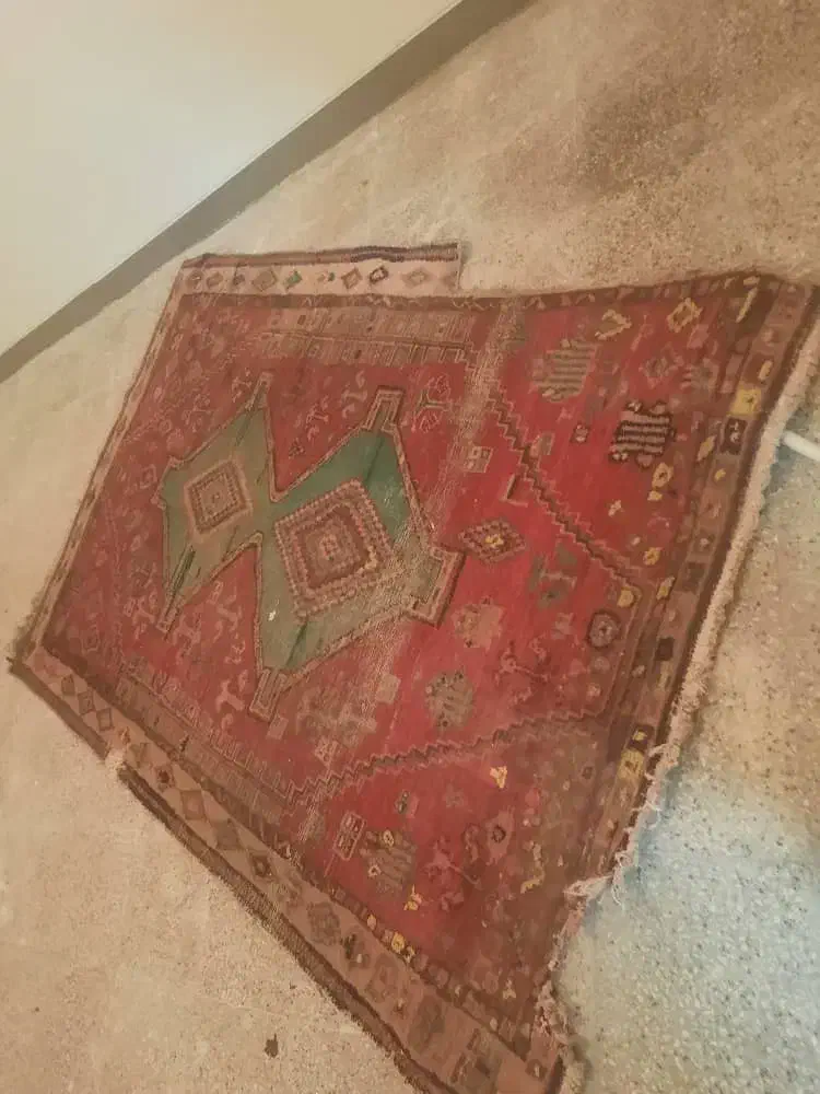 قالی قدیمی|فرش|شیراز, شیشهگری|دیوار