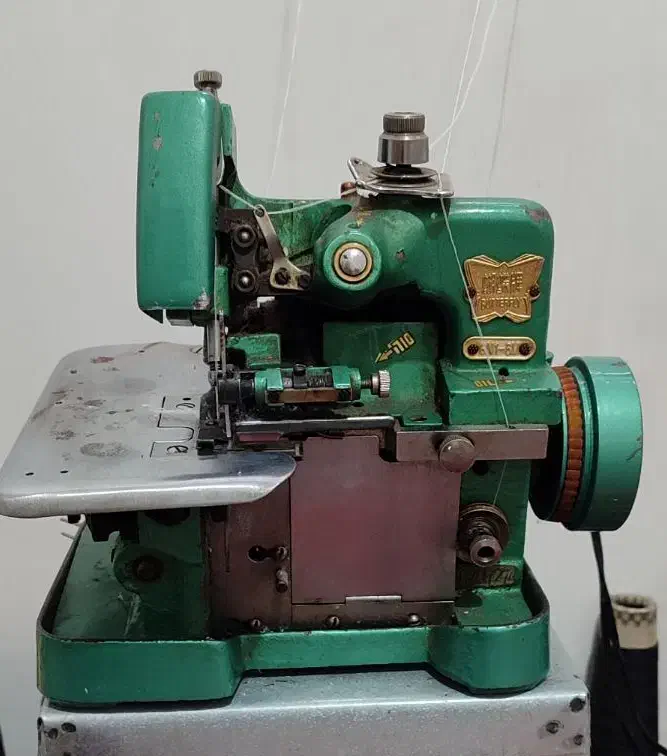 سردوز پروانه  (لطفا الکی پیام ندین)|چرخ خیاطی و ریسندگی|نورآباد, |دیوار