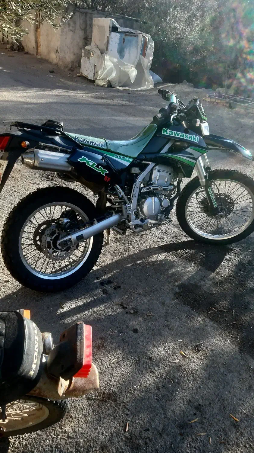 کاوازاکی کا ال ایکس ۲۵۰ crm.klx.|موتورسیکلت|تهران, پارک شهر|دیوار