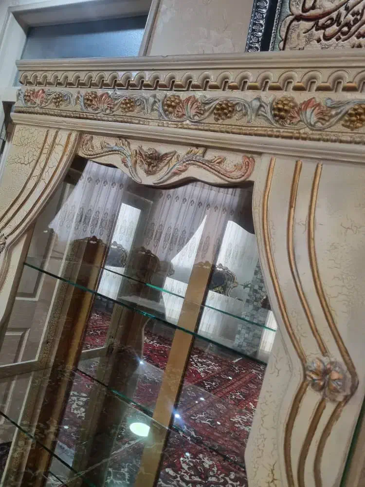 بوفه در حد نو|بوفه، ویترین، کنسول|بناب, |دیوار