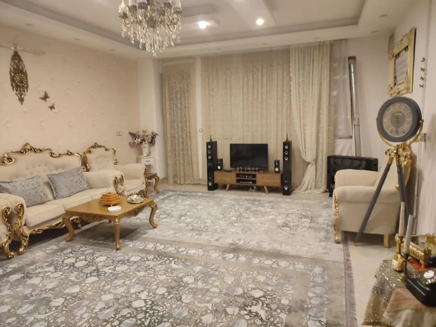 چوب|مبلمان خانگی و میز عسلی|بروجرد, |دیوار