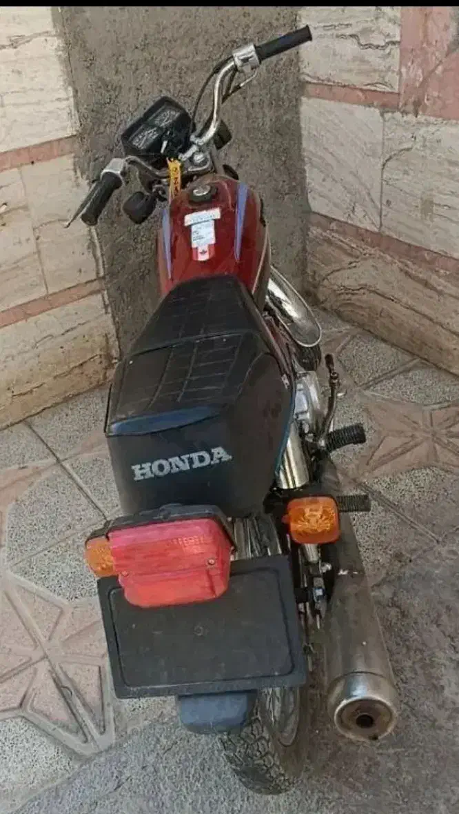 موتور هوندا مدل ۸۴|موتورسیکلت|قزوین, |دیوار