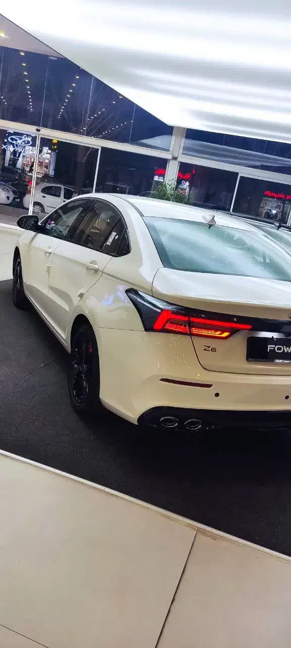 آریزو6جی تی سفید 1404|خودرو سواری و وانت|یزد, |دیوار