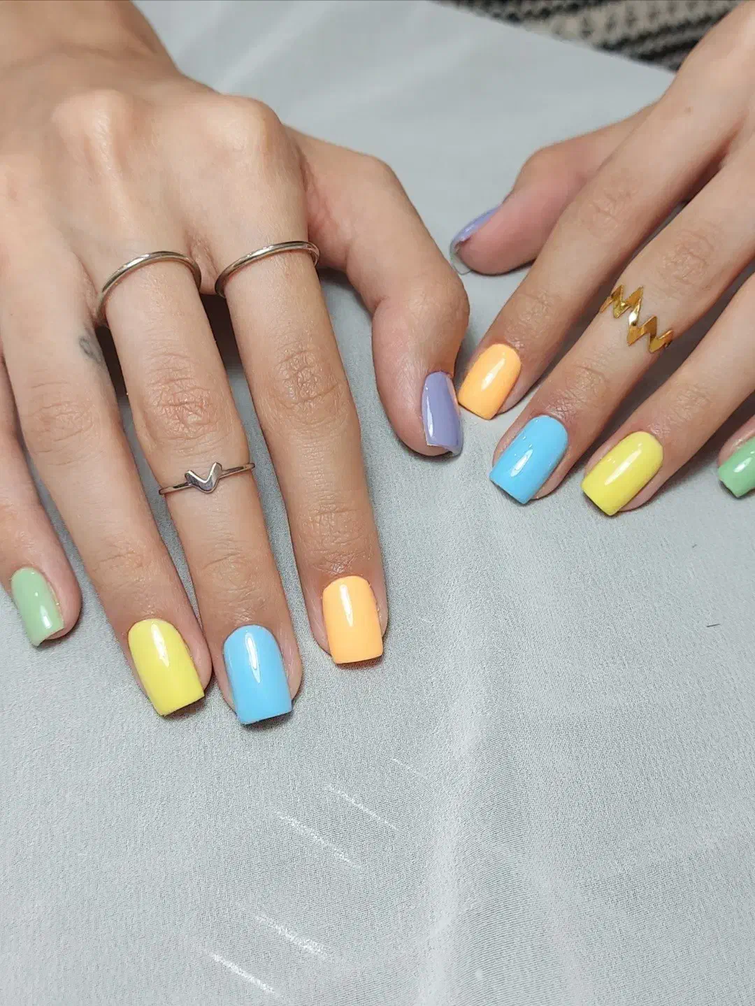 تخفیف خدمات ناخن فقط تا یلدا|خدمات آرایشگری و زیبایی|فولادشهر, B1|دیوار