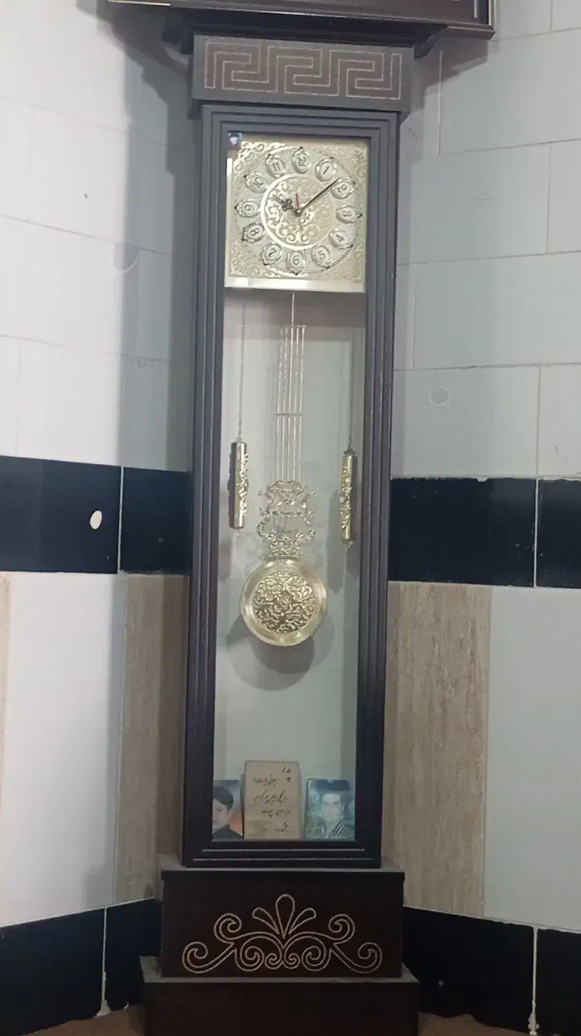 ساعت ایستاده مدل کلاسیک|ساعت دیواری و تزئینی|مرودشت, شهرک مهدیه|دیوار