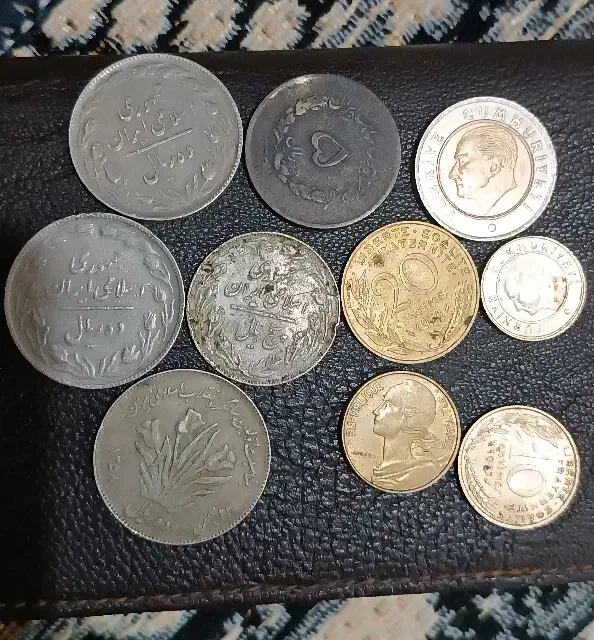 سکه و پول کاغذی قدیمی|کلکسیون سکه، تمبر، اسکناس|گرگان, |دیوار