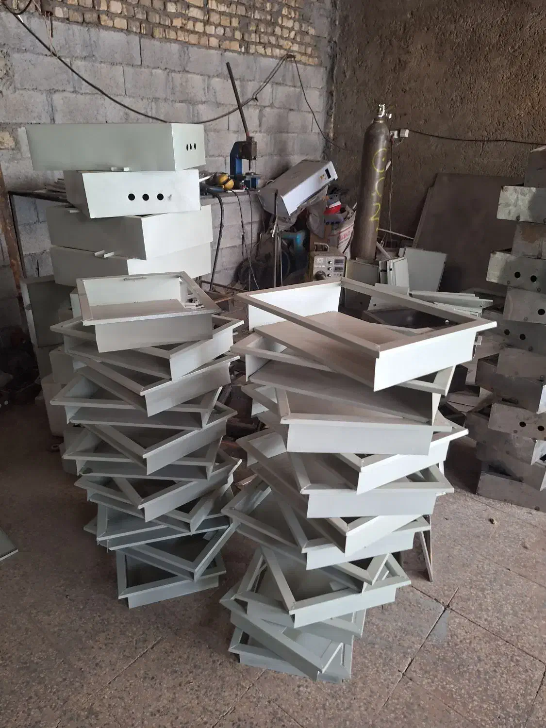 تولید مونتاژ ساخت تابلو برق صنعتی کنتوری ساختمانی|خدمات پیشه و مهارت|خمینی‌شهر, |دیوار