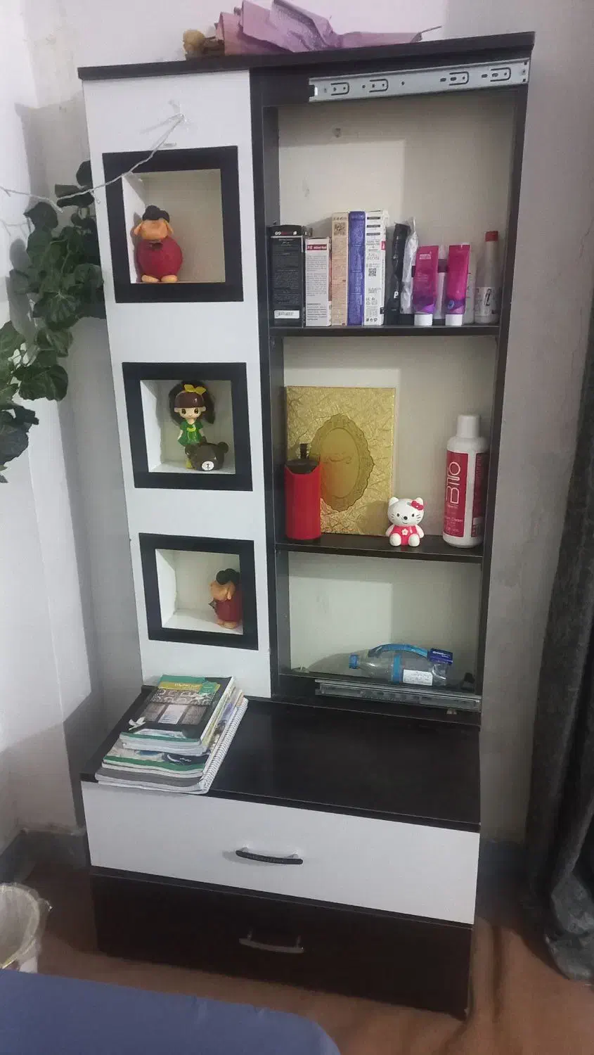 کمد و میز آرایشی دخترانه|جاکفشی، کمد، دراور|اهواز, شهرک برق|دیوار