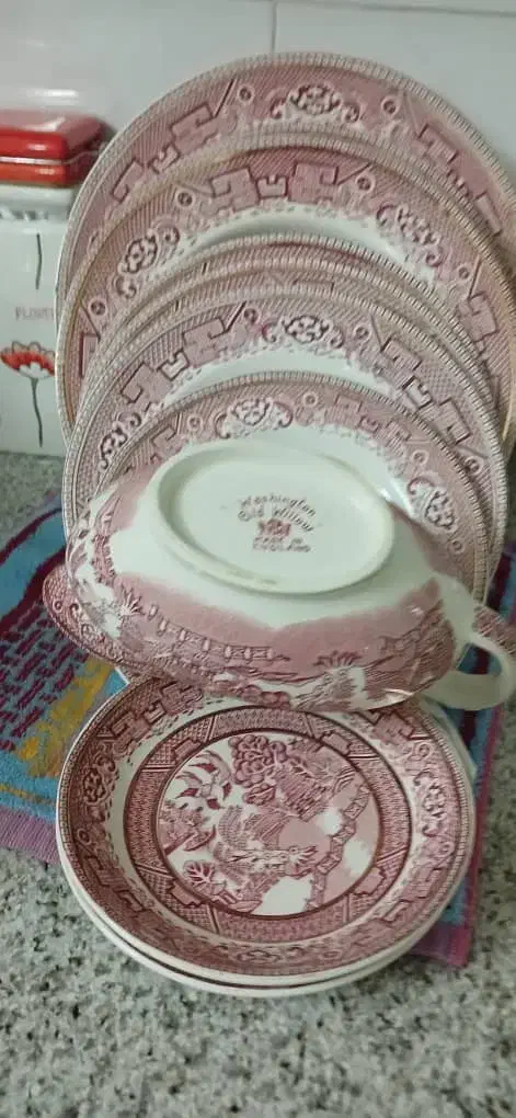 ظروف  چینی آنتیک انگلیسی|کلکسیون اشیاء عتیقه|شاهین‌شهر, فردوسی|دیوار