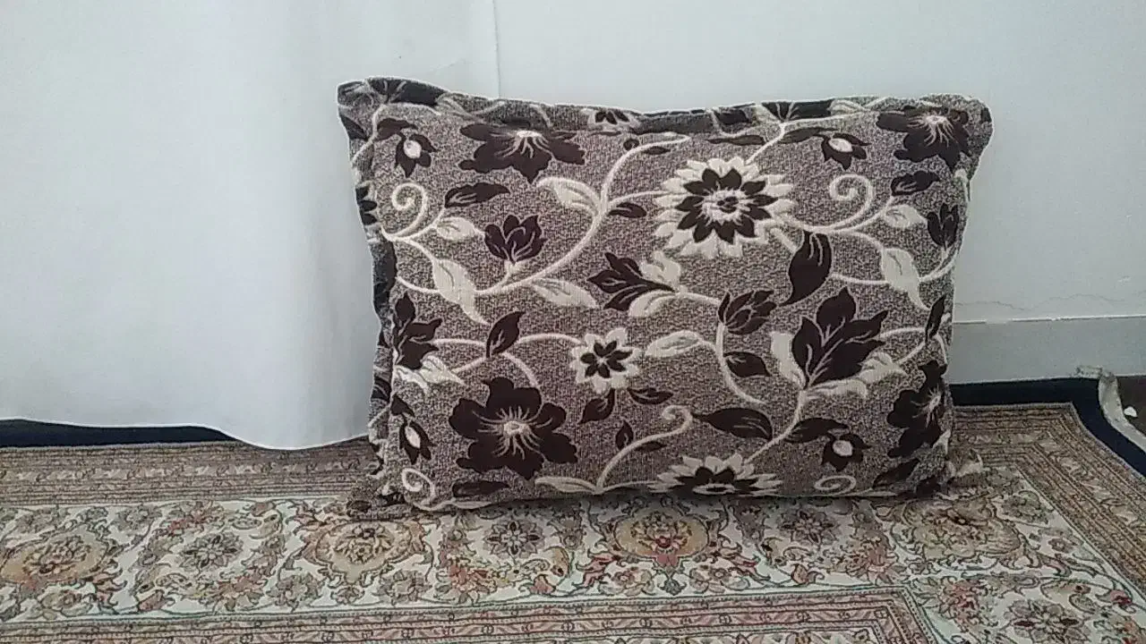 پشتی|پشتی|تایباد, |دیوار