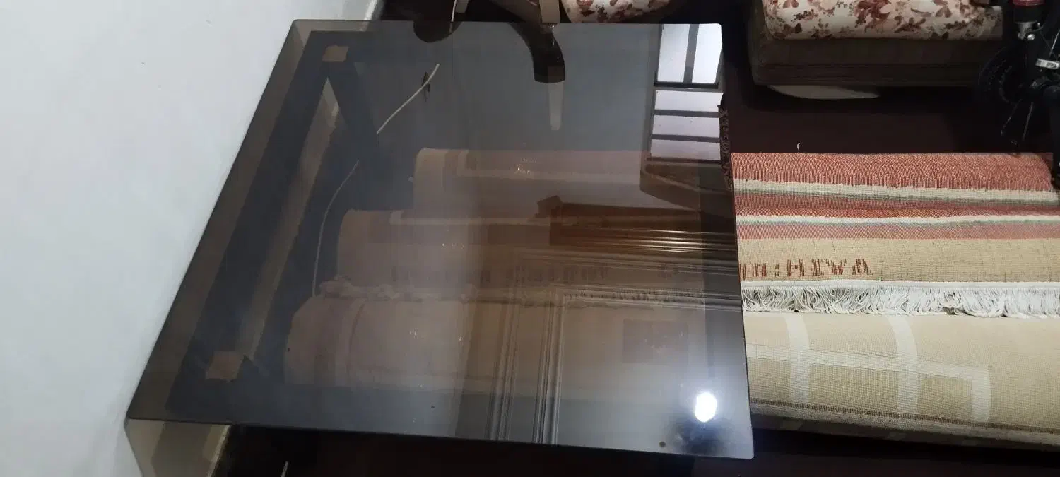 میز وسط|میز و صندلی غذاخوری|اهواز, فاز ۱ پادادشهر|دیوار