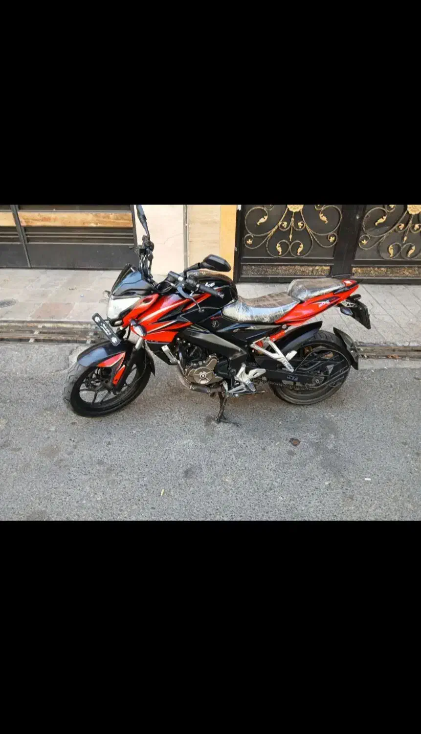 ns 200|موتورسیکلت|گنبد کاووس, |دیوار