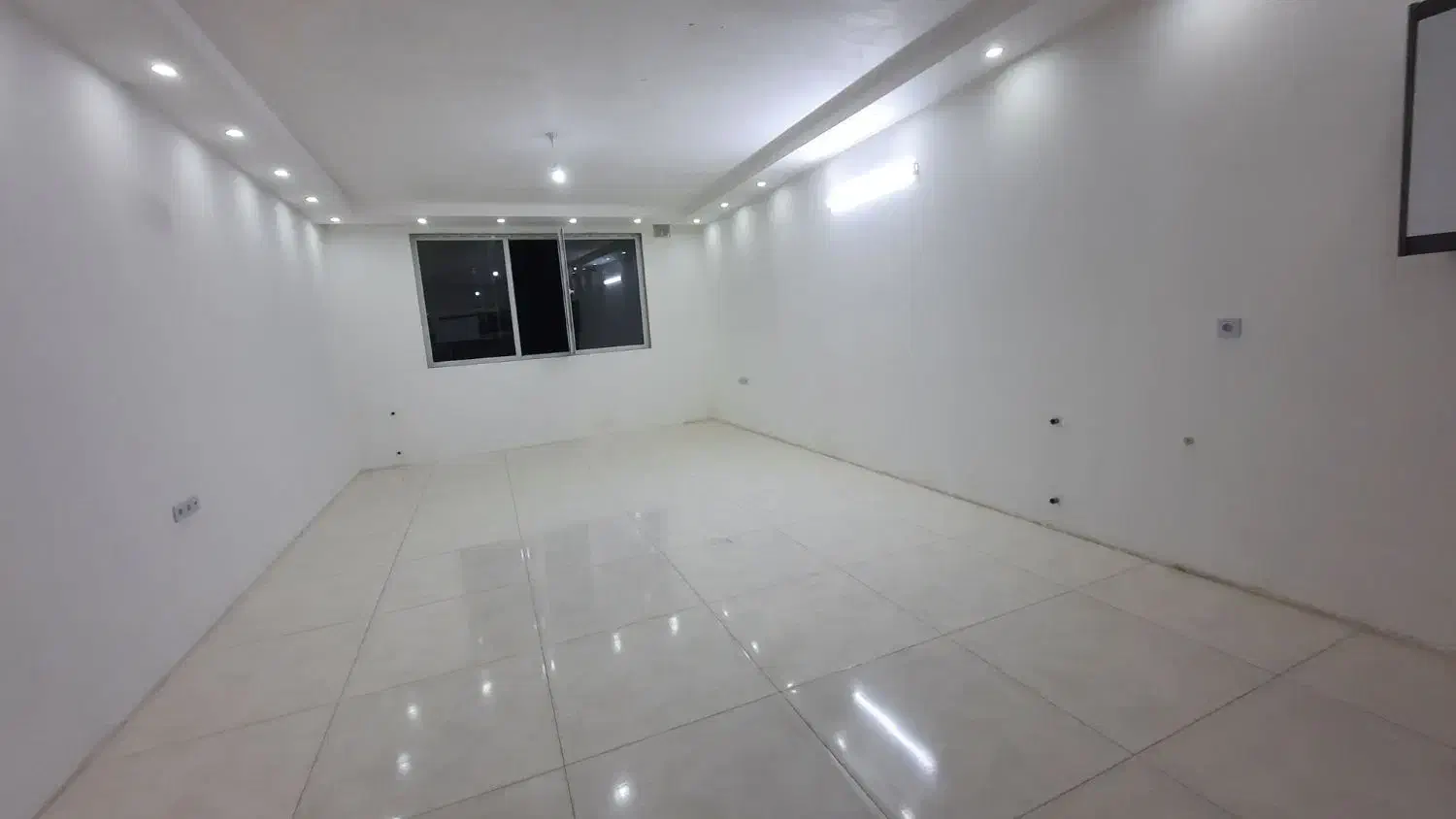 یه واحد آپارتمان ۱۱۵ متری در قائم ۱۸|فروش آپارتمان|مشهد, کوی المهدی|دیوار