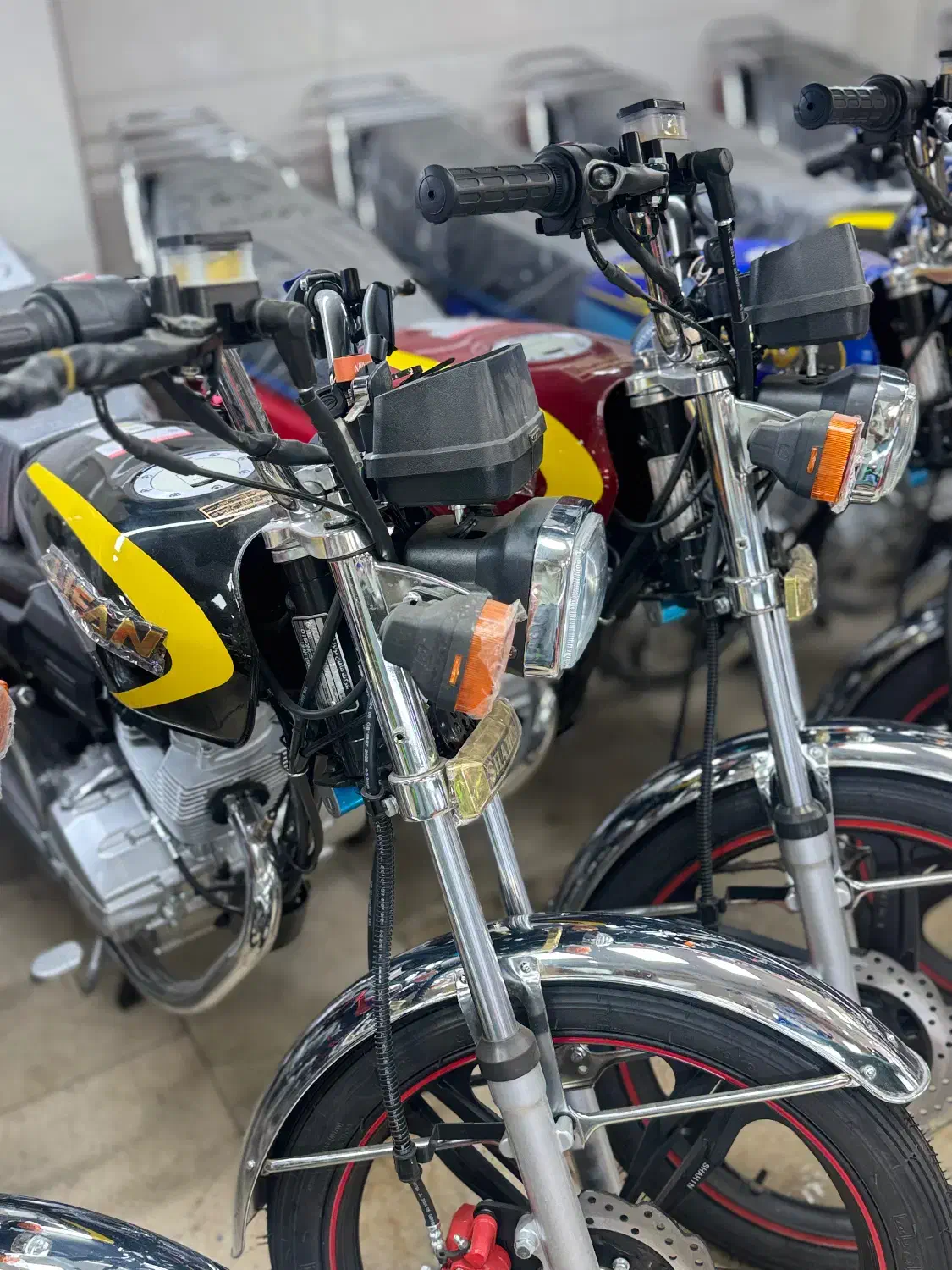 هندا ‌۲۰۰ lifan صفر ۱۴۰۴ جشنواره فروش ویژه نقدی|موتورسیکلت|تهران, تهرانسر شمالی|دیوار