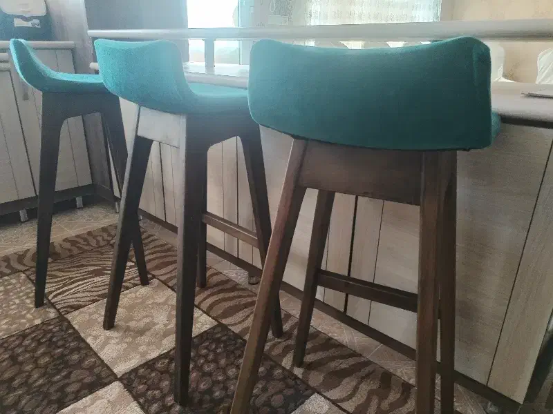 صندلی چوبی اپنی|صندلی و نیمکت|تربت‌حیدریه, مظفریه|دیوار