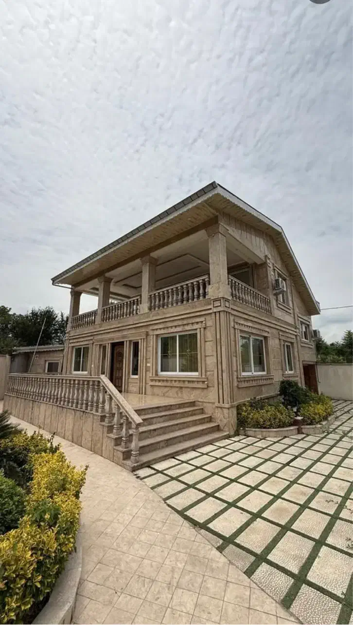 اجاره کاخ ویلا استخر دار ۴ خوابه vip(کد۳۳)|اجارهٔ کوتاه‌مدت ویلا و باغ|رشت, بلوار گیلان|دیوار
