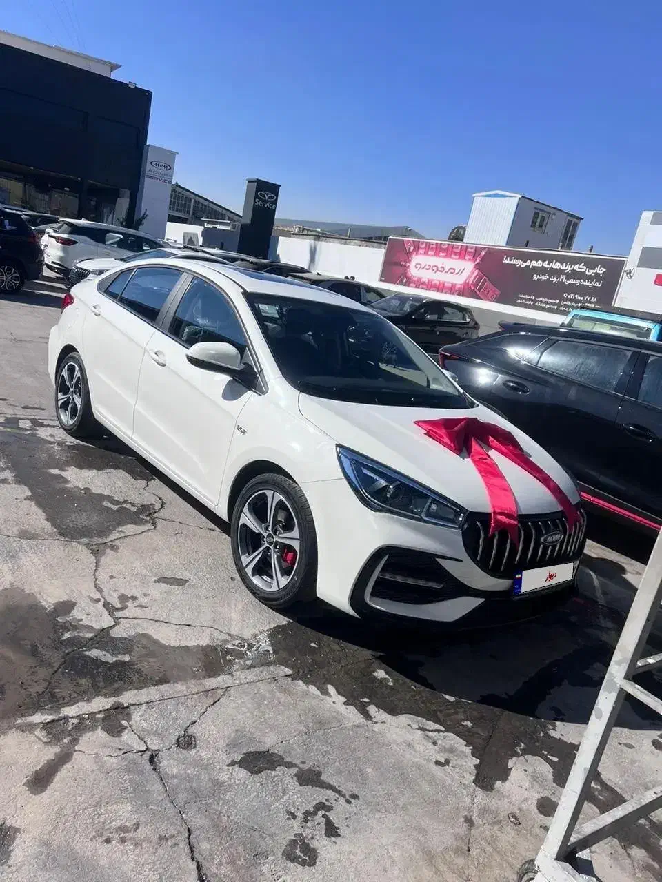 آریزو ۵ fl صفر تازه تحویل|خودرو سواری و وانت|شیراز, فرهنگ شهر|دیوار