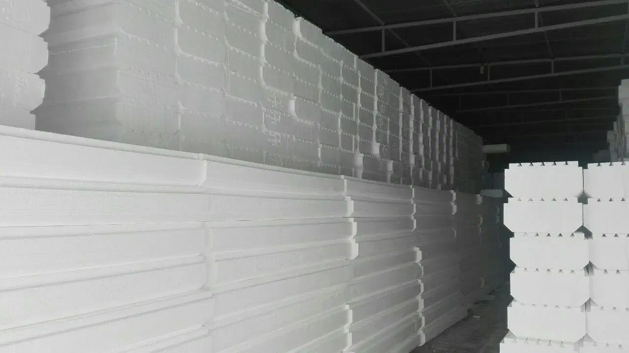 استخدام کارگرساده وفنی اقا درکارخانه فوم ۸ساعت یزد|استخدام صنعتی، فنی، مهندسی|یزد, |دیوار