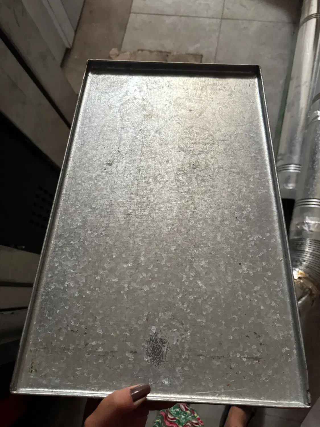 ۳۰عددسینی فر ۲۰سینی ویترین قنادی ارابه و میز کار|فروشگاه و مغازه|محمدشهر, محمدشهر|دیوار