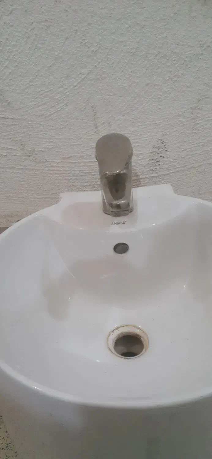 روشویی دیواری گرد|لوازم سرویس بهداشتی|پردیس, فاز ۳|دیوار