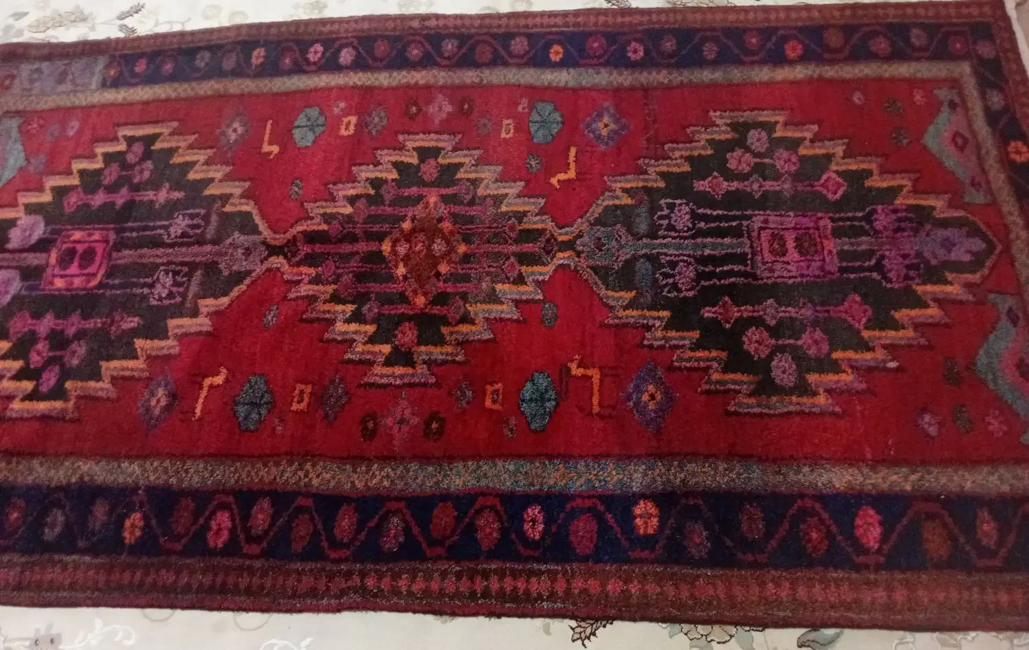 قالی محلی|فرش|آبدانان, |دیوار