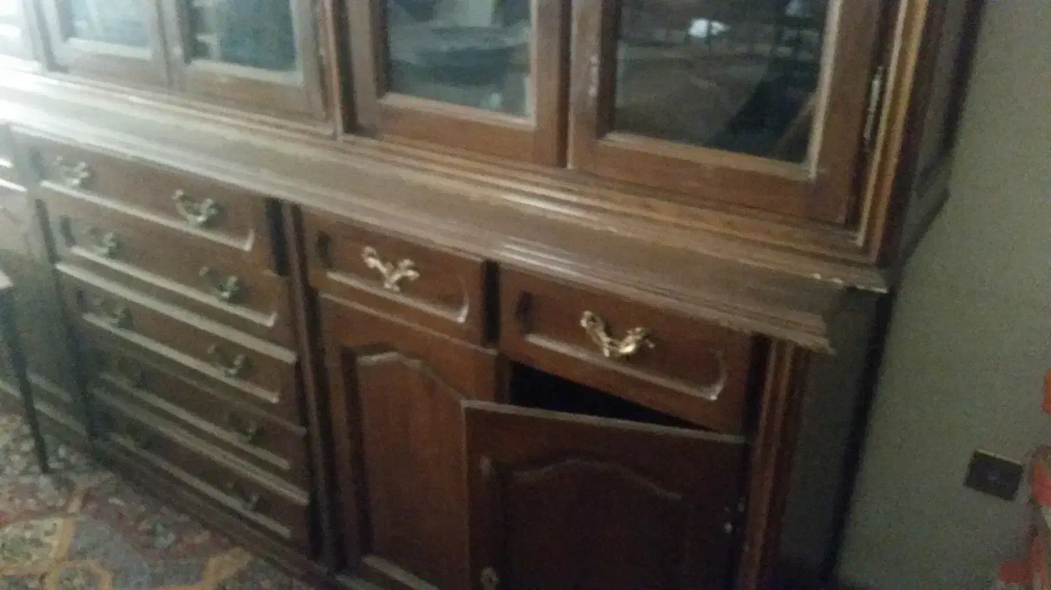 بوفه چوبی دو تکه|بوفه، ویترین، کنسول|شیراز, عفیف‌آباد|دیوار