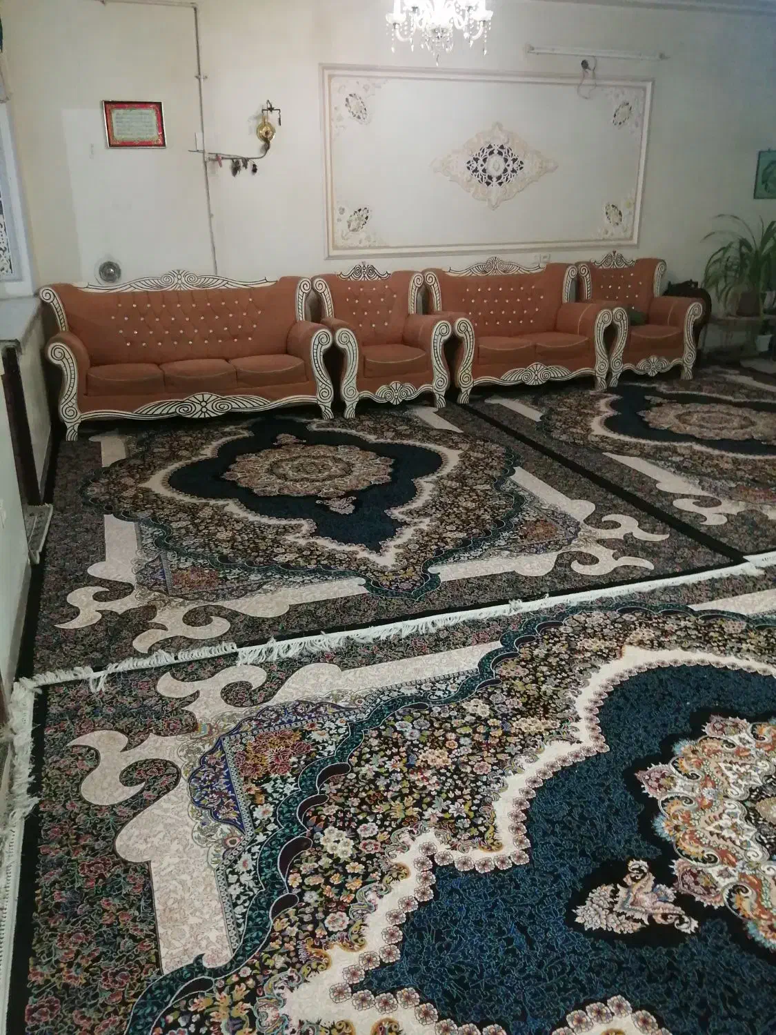 خانه مسافر بزرگ و دلباز|اجارهٔ کوتاه‌مدت آپارتمان و سوئیت|شیراز, ریاستی|دیوار