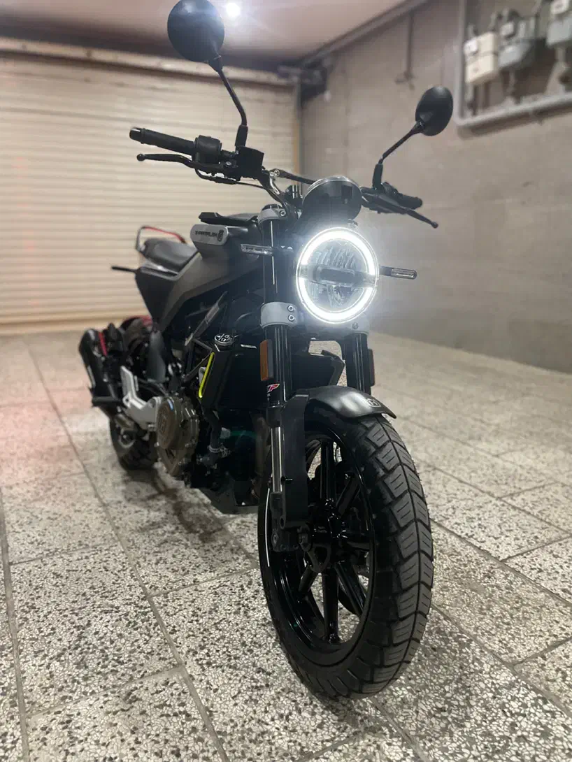 هاسکوارنا اسوارتپیلن ۲۵۰|موتورسیکلت|مشهد, کوثر|دیوار