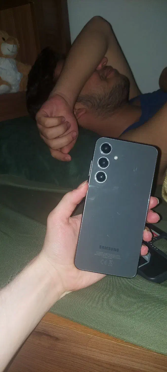 Galaxy S25 FE 256/8|موبایل|اصفهان, پوریای ولی|دیوار