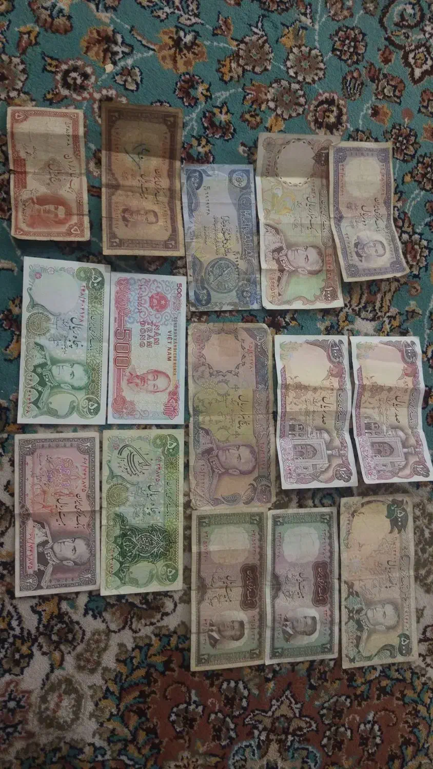 پول و سکه قدیمی|کلکسیون سکه، تمبر، اسکناس|بافق, |دیوار