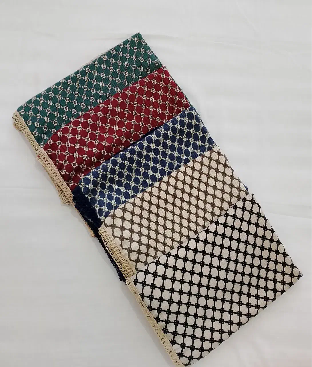 ارزانسرای پوشاک زنانه و بچگانه|لباس|گلبهار, شهر جدید گلبهار|دیوار