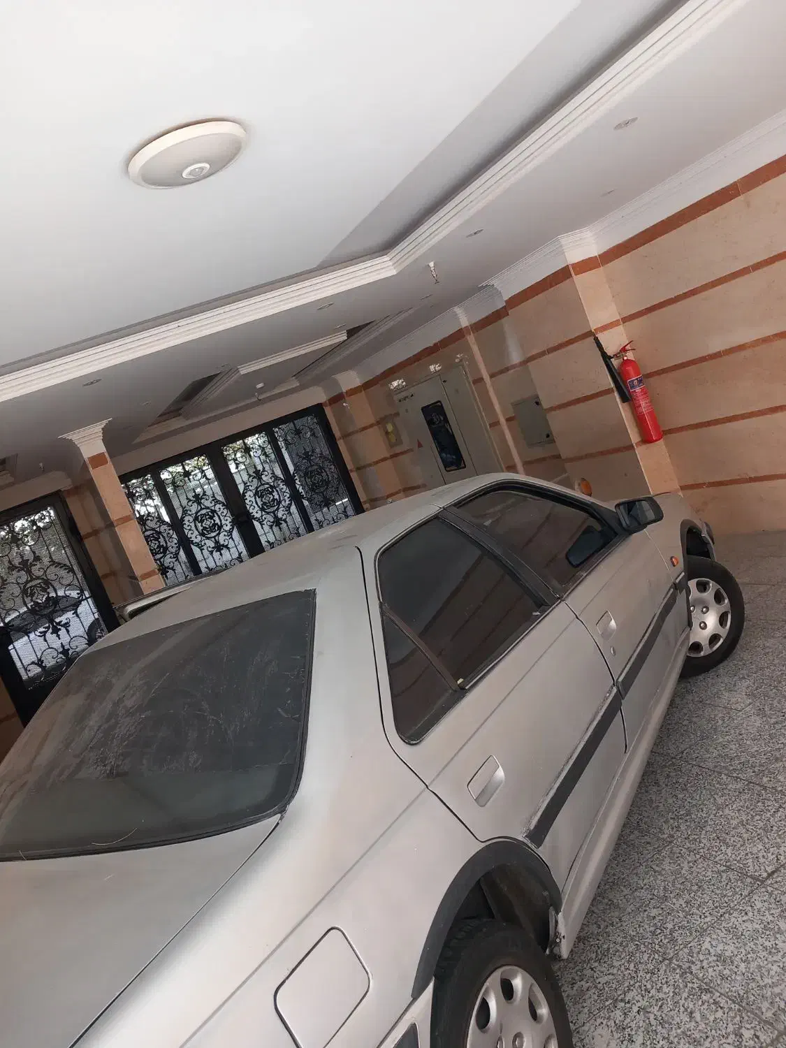 پژو پارس مدل ۸۳|خودرو سواری و وانت|تهران, پردیسان|دیوار