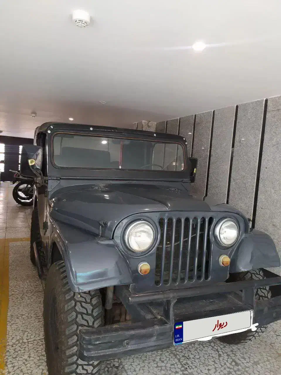 جیپ کروک ۱۳۶۶|خودرو سواری و وانت|اصفهان, باغ گلها|دیوار