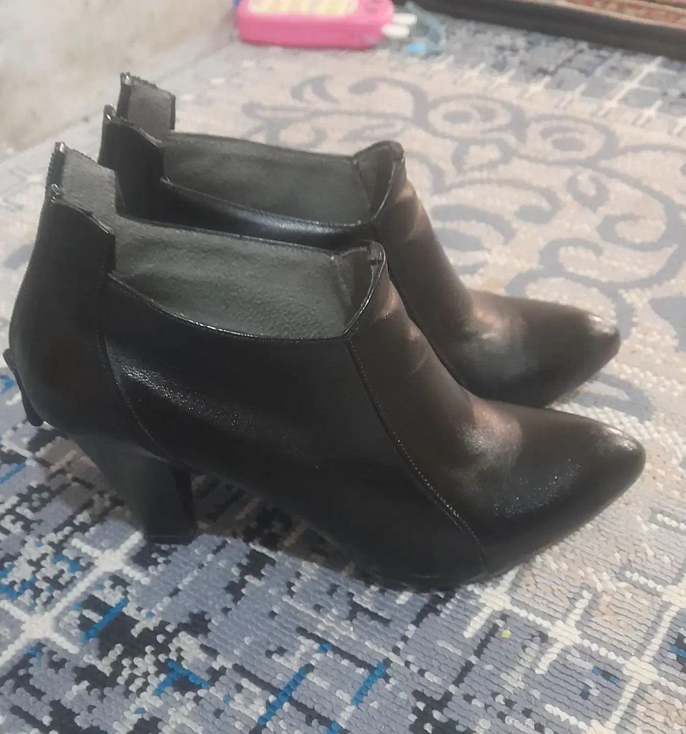 مانتو کاپشن و کفش|لباس|فردوس (خراسان), |دیوار