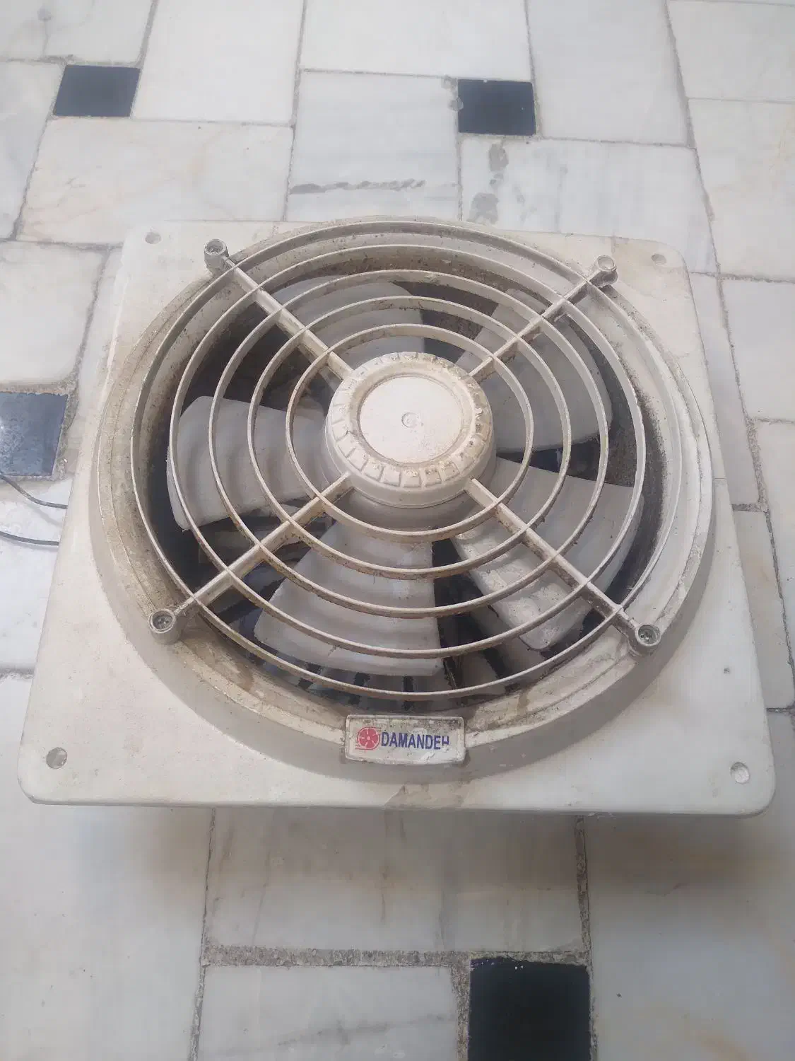 هواکش کارکرده سالم|پنکه و تصفیه‌کنندهٔ هوا|قم, بوستان جوان|دیوار