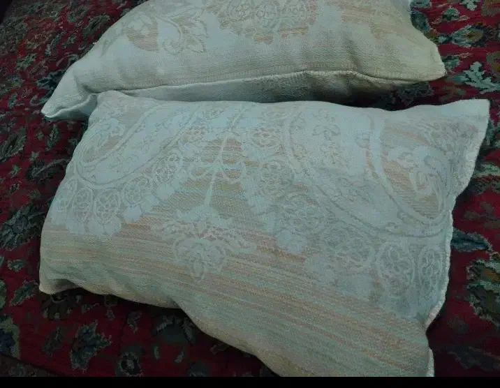 بالشت نو دستدوز سنتی|رختخواب، بالش، پتو|قائمشهر, |دیوار