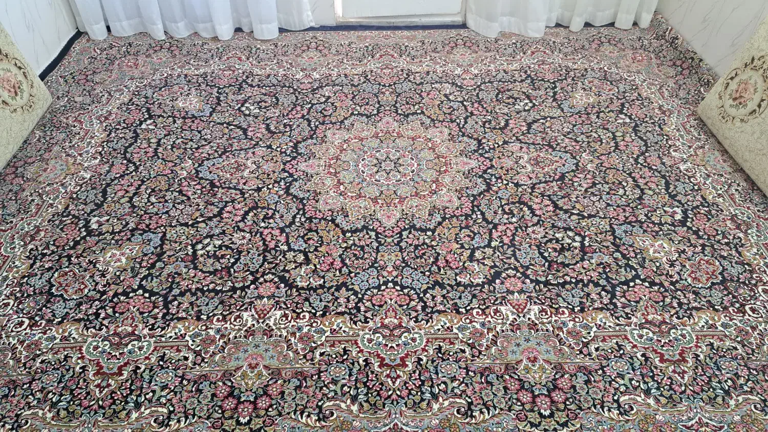 فرش 12متری|فرش|بروجرد, |دیوار