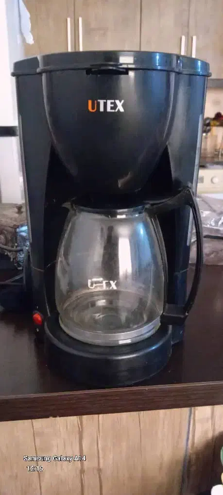 تعدادی لوازم منزل|تلویزیون و پروژکتور|ساوه, |دیوار