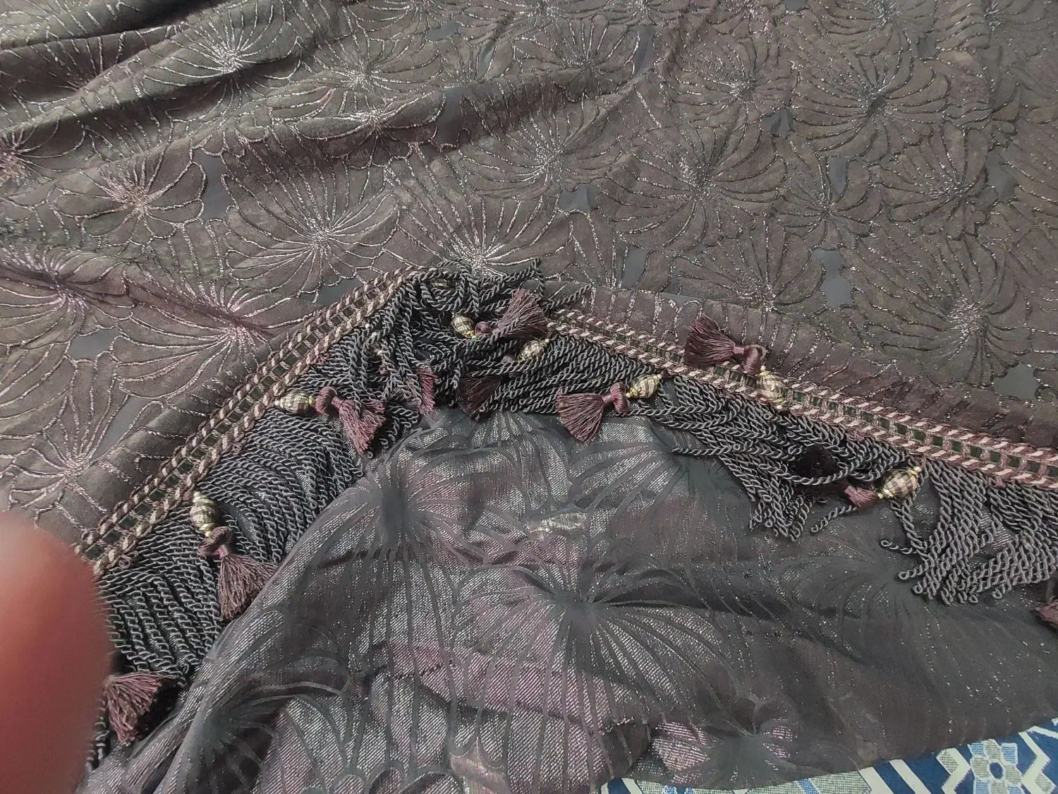 یالان پرده مخمل طلا کوب پر چین کاملا نو|پرده، رانر، رومیزی|اصفهان, جلفا|دیوار