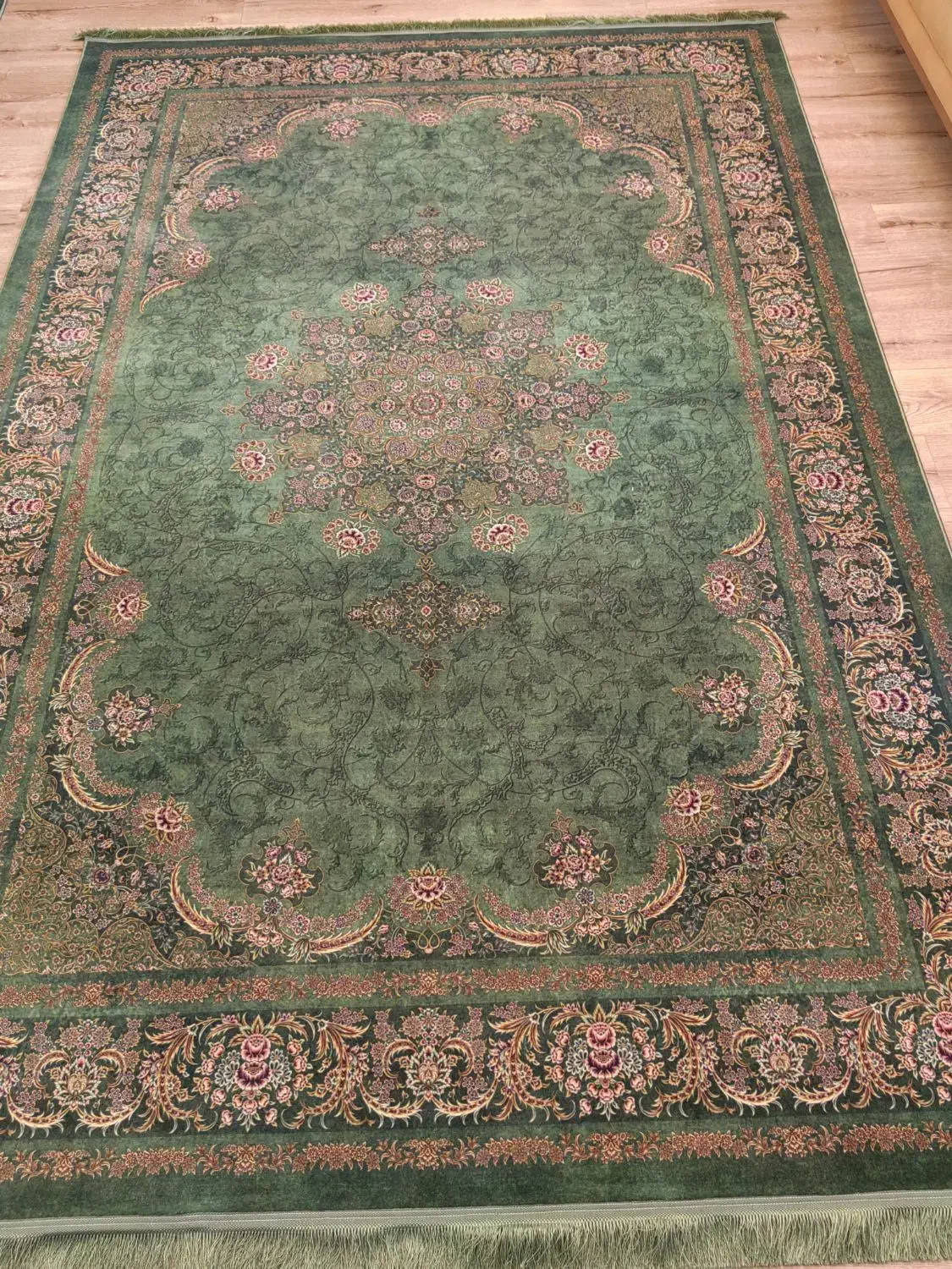 فرش ۶ متری جفت|فرش|پردیس, فاز ۱|دیوار