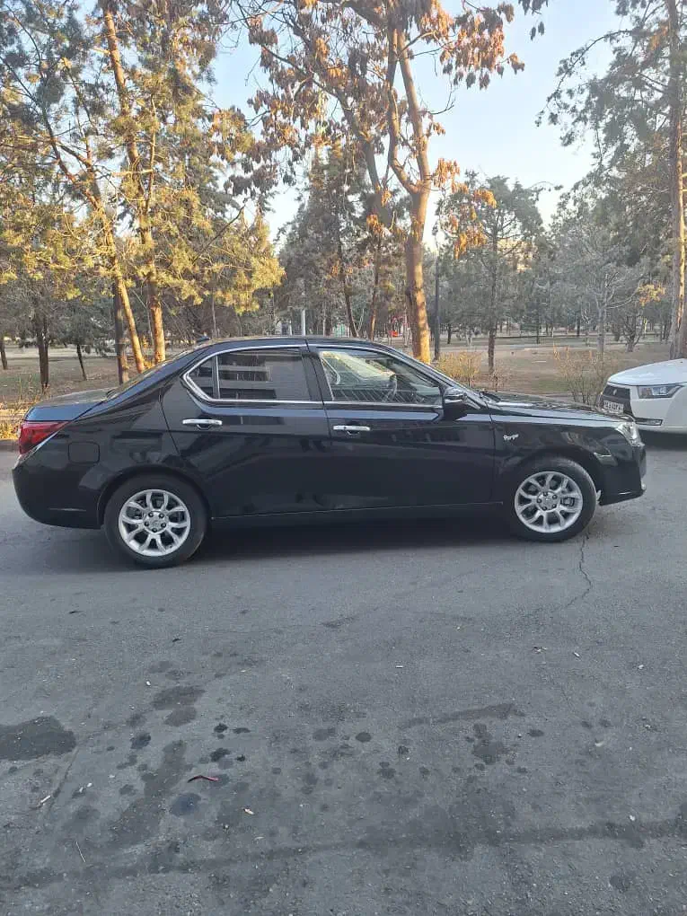 دنا پلاس اتوماتیک آپشنال فول|خودرو سواری و وانت|تهران, شهرک پرواز|دیوار