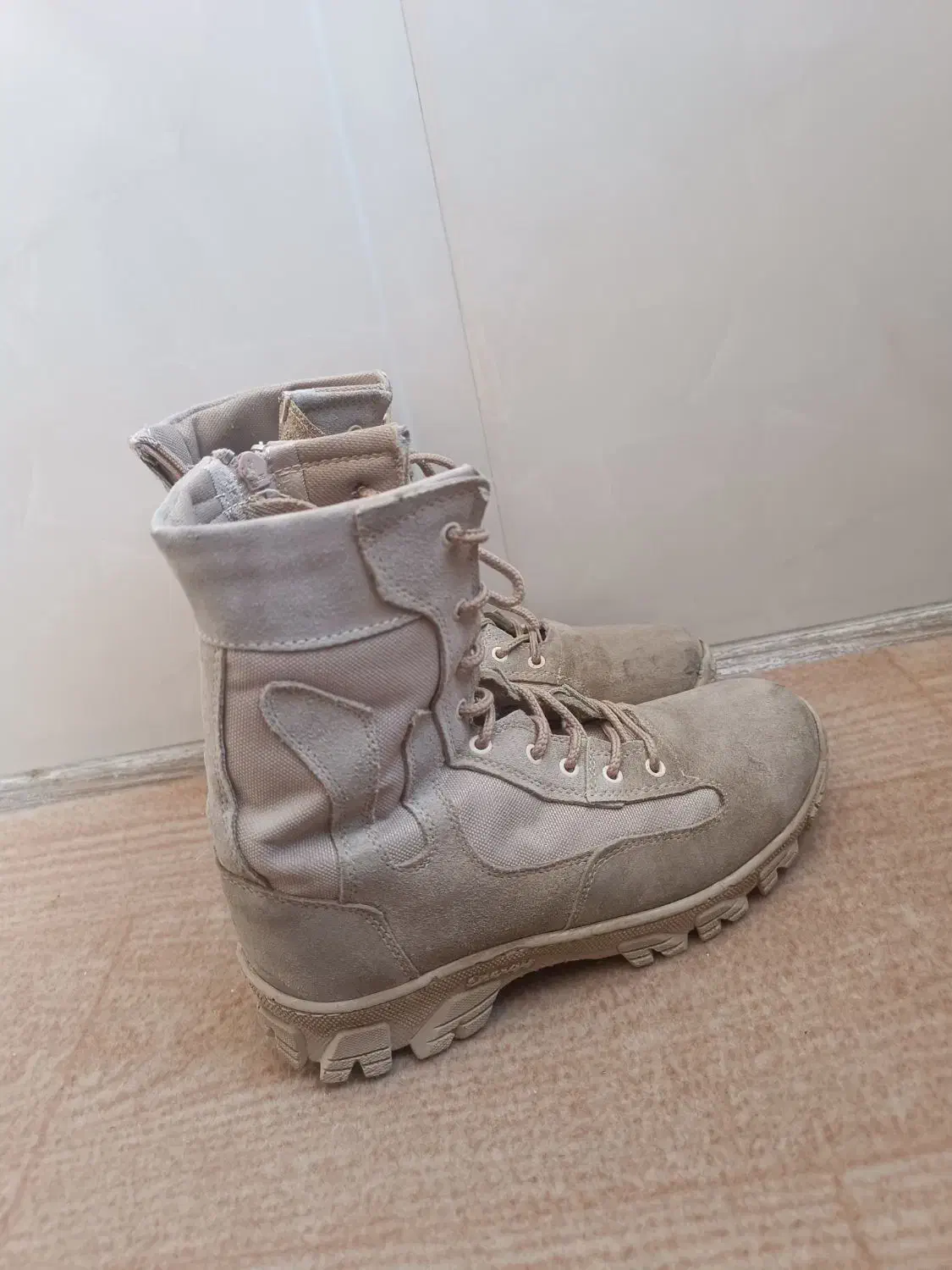 کفش کوهنوردی|کوهنوردی و کمپینگ|شیراز, شریف‌آباد|دیوار