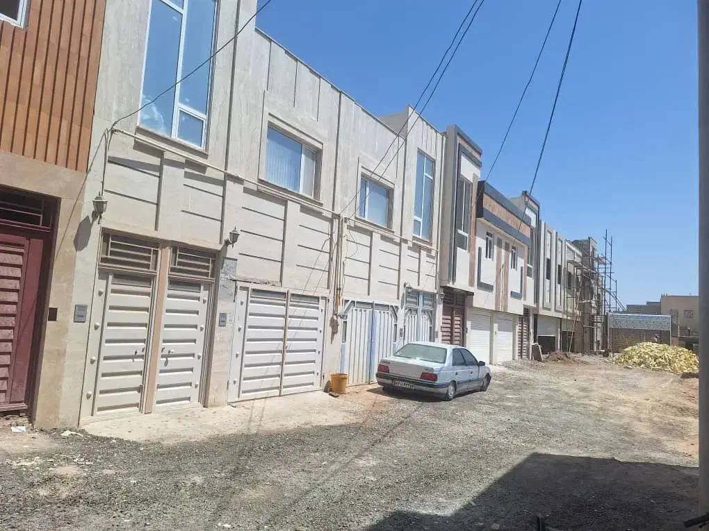 منزل مسکونی از ۱۱۰متی ال ۲۰۰متری اقساطی|فروش خانه و ویلا|یزد, |دیوار