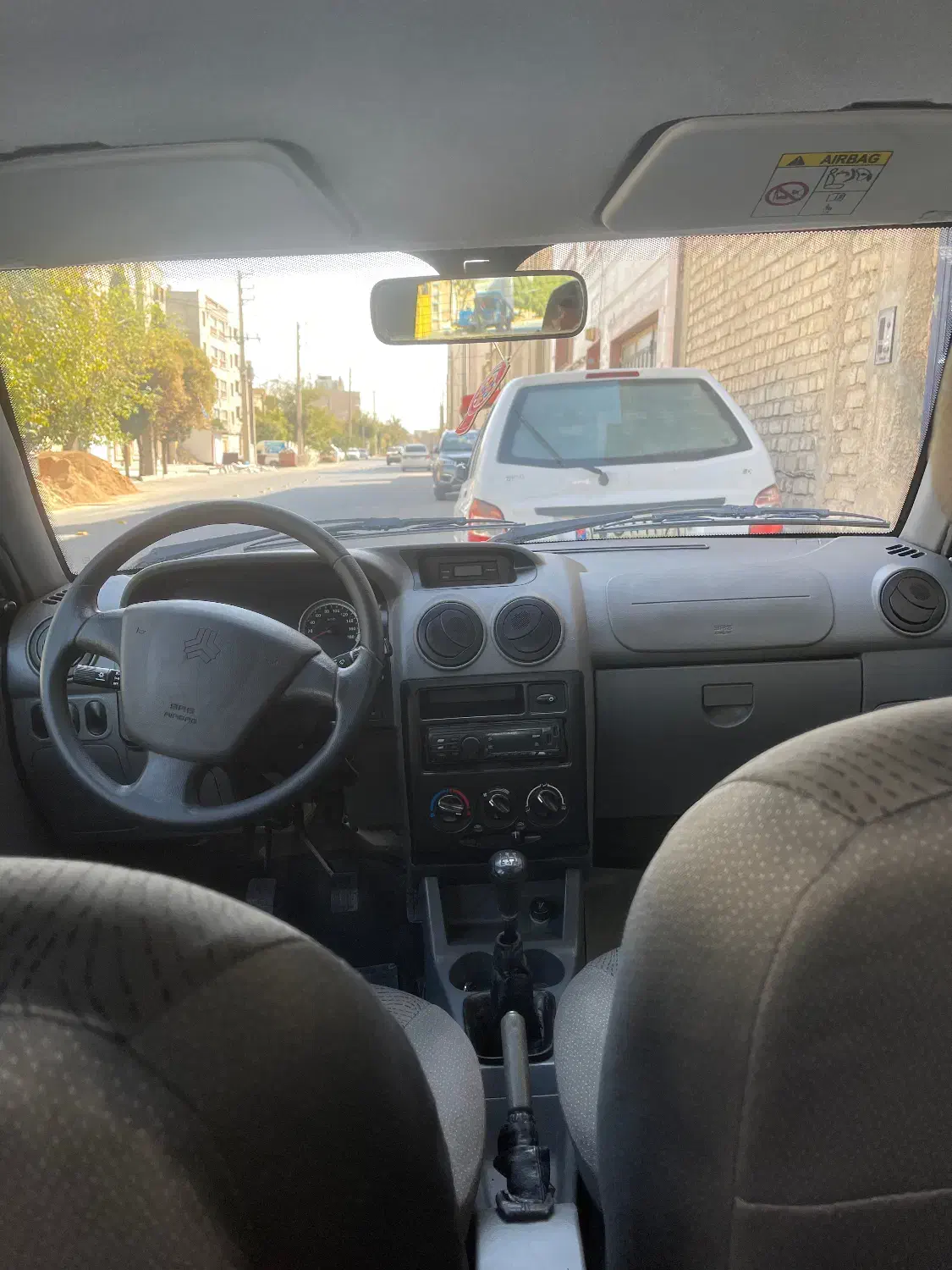 پراید ۱۳۱ مدل ۹۸|خودرو سواری و وانت|شیراز, شهرک مطهری|دیوار