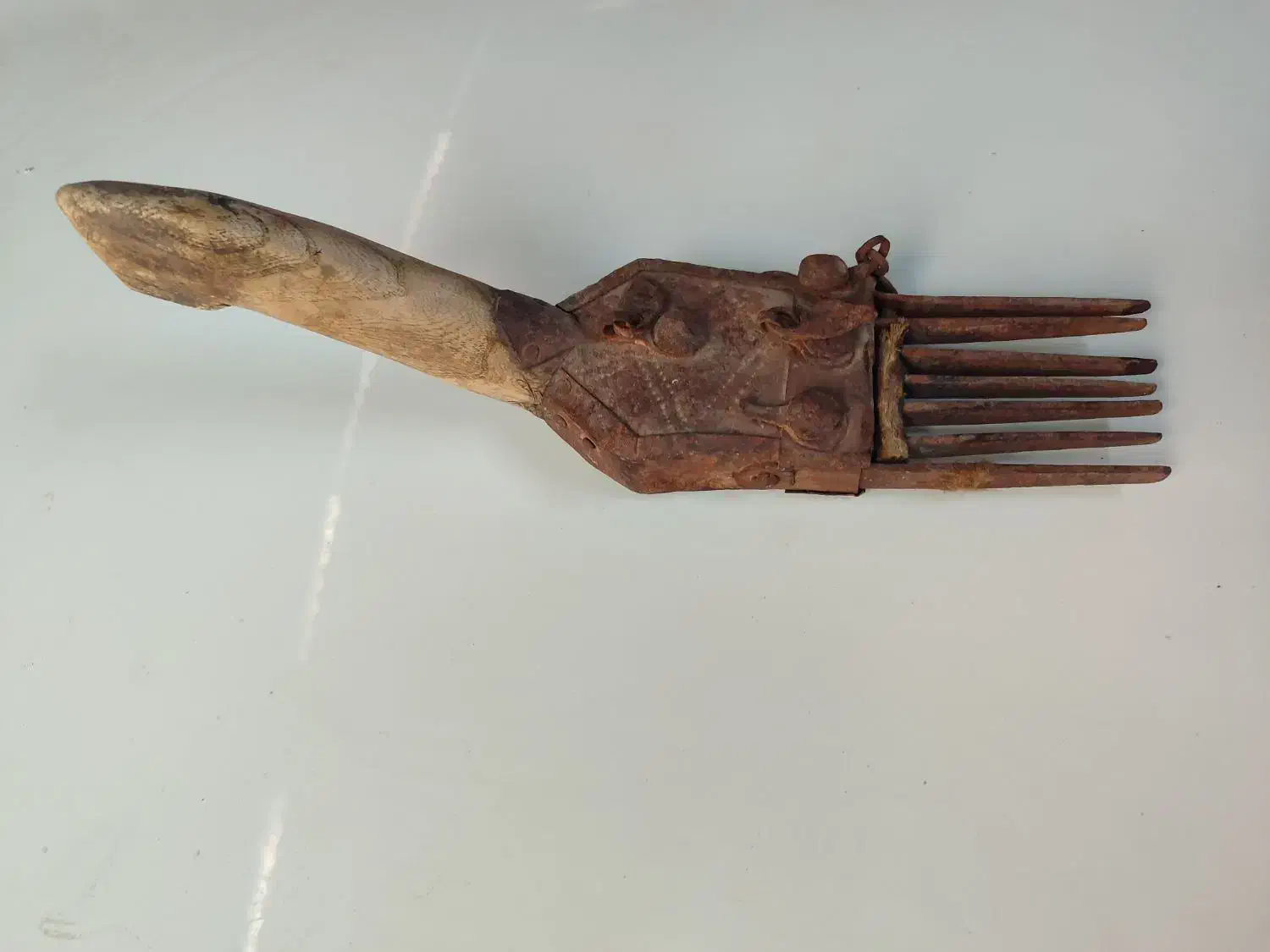 کرکیت|کلکسیون اشیاء عتیقه|شوشتر, |دیوار